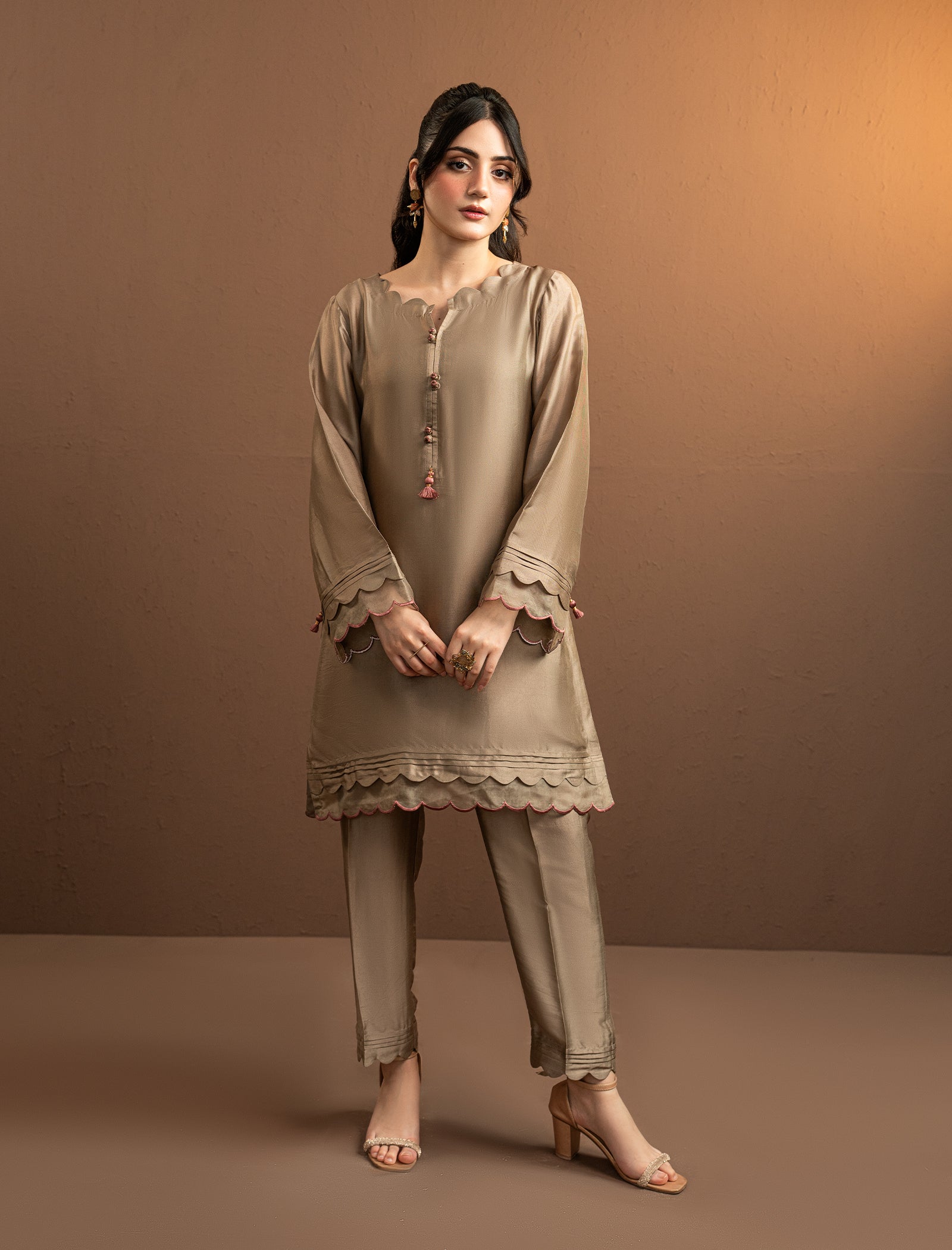 2 Pc Light Formal Main image