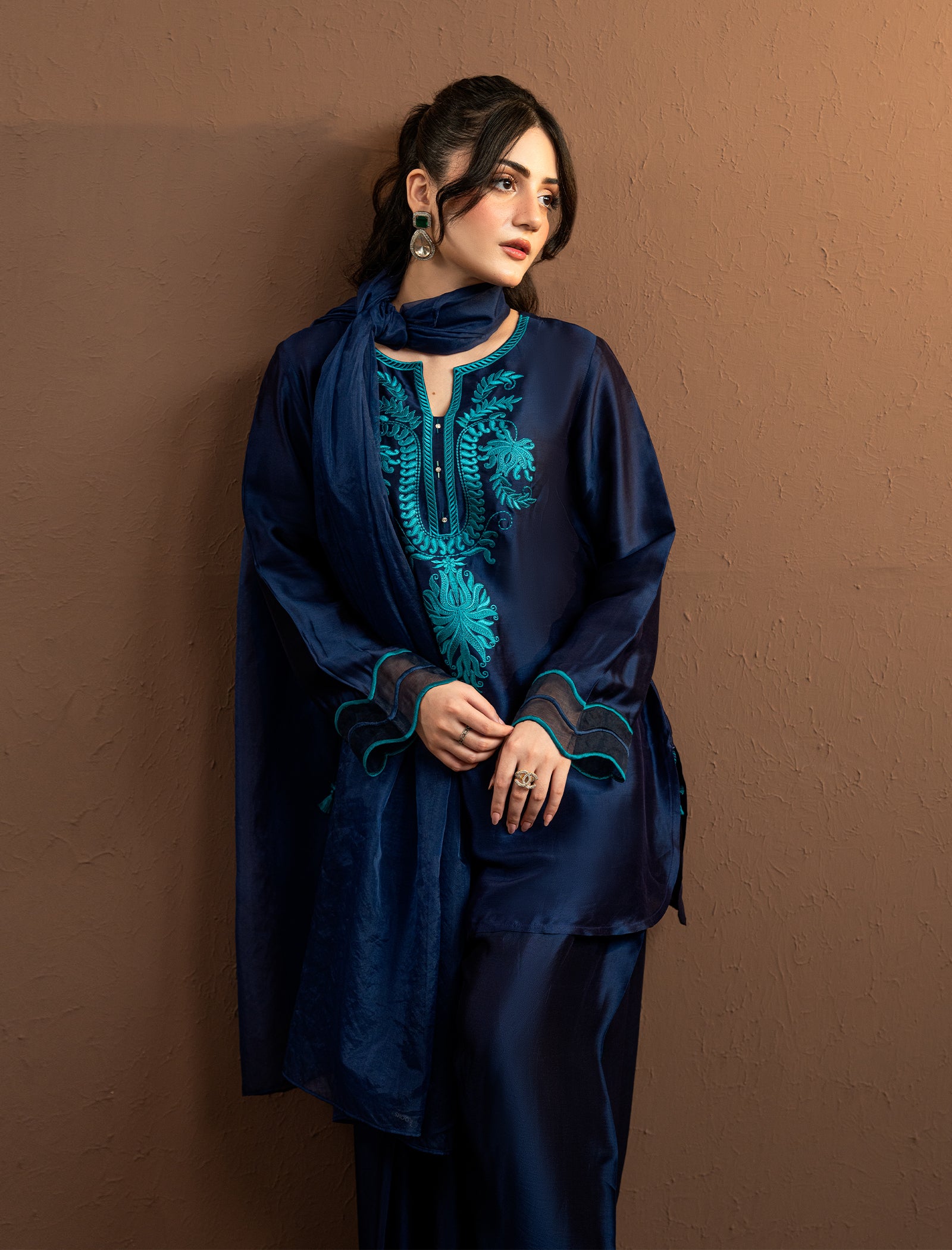 2 Pc Light Formal Secondary image