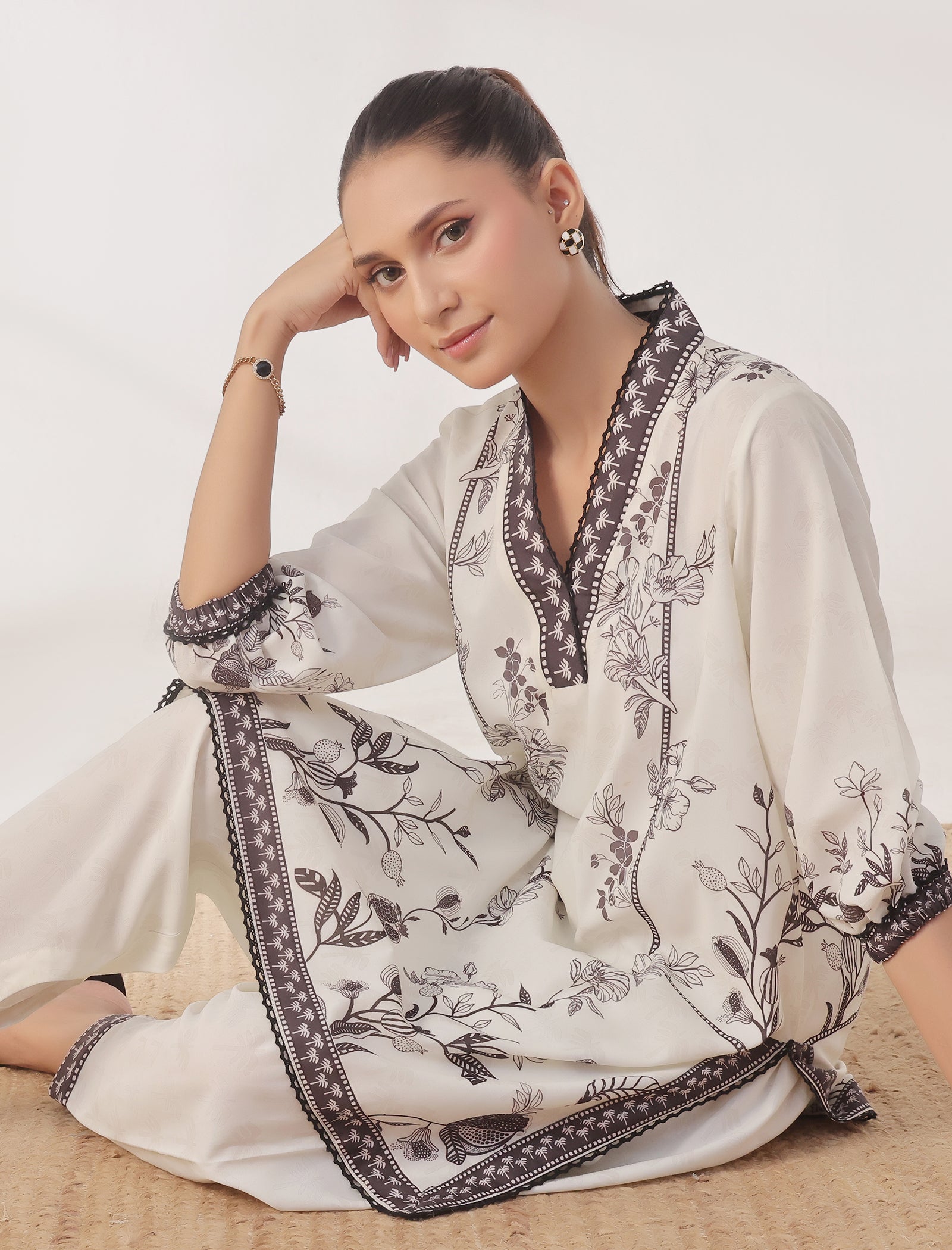 2 Pc Casual Coords Set Secondary image