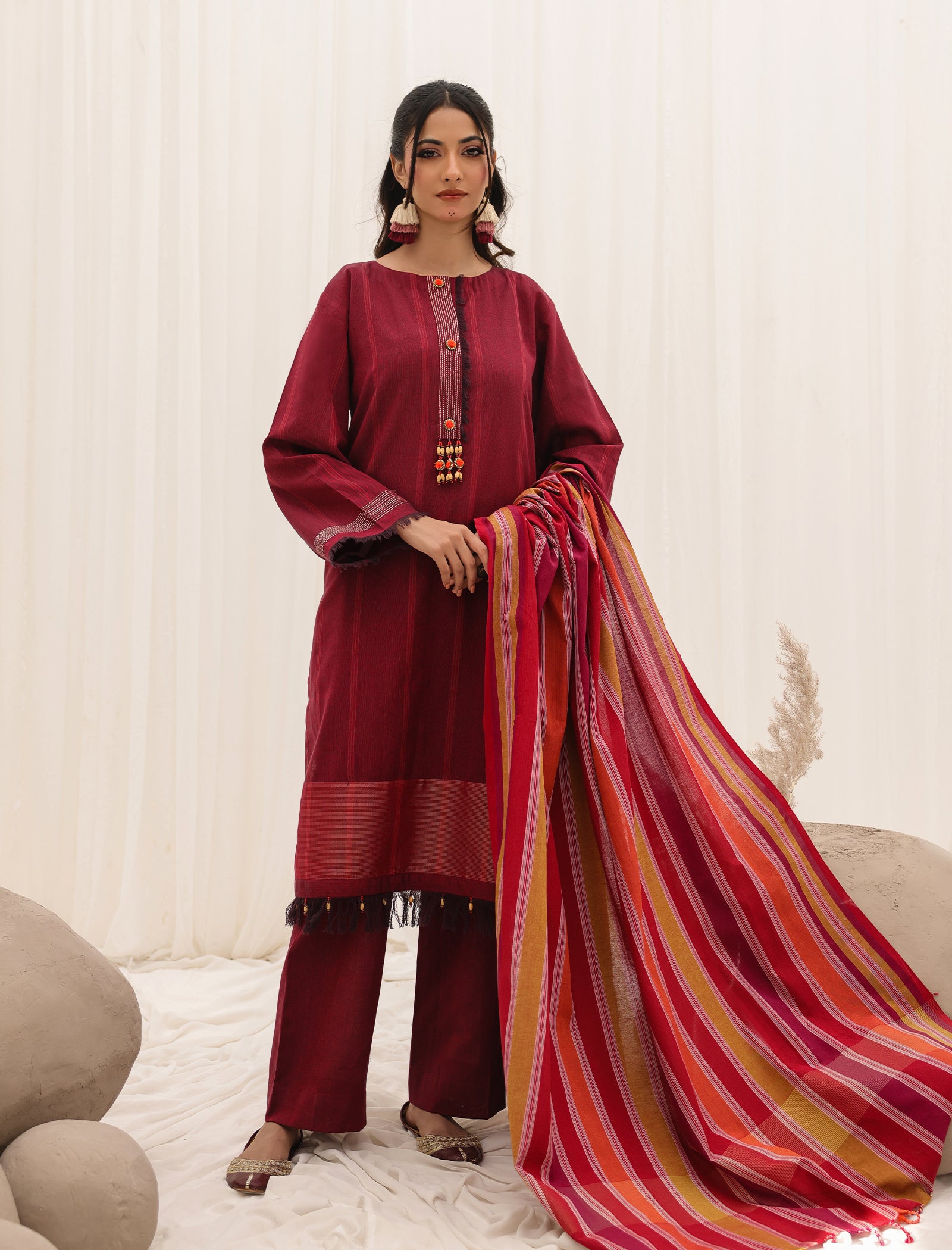 3 Pc Yarn Dyed Unstitched Suit