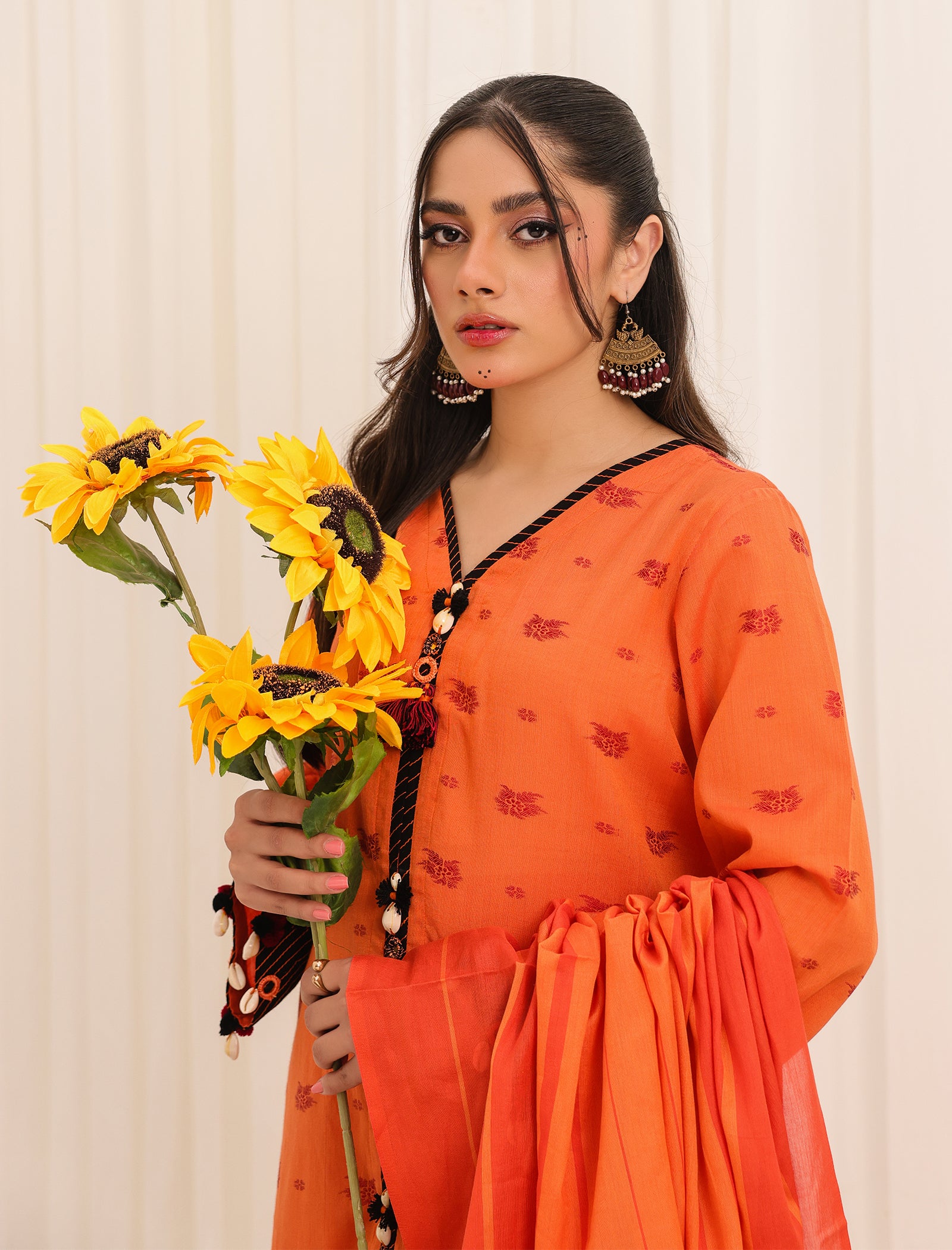 3 Pc Yarn Dyed Unstitched Suit