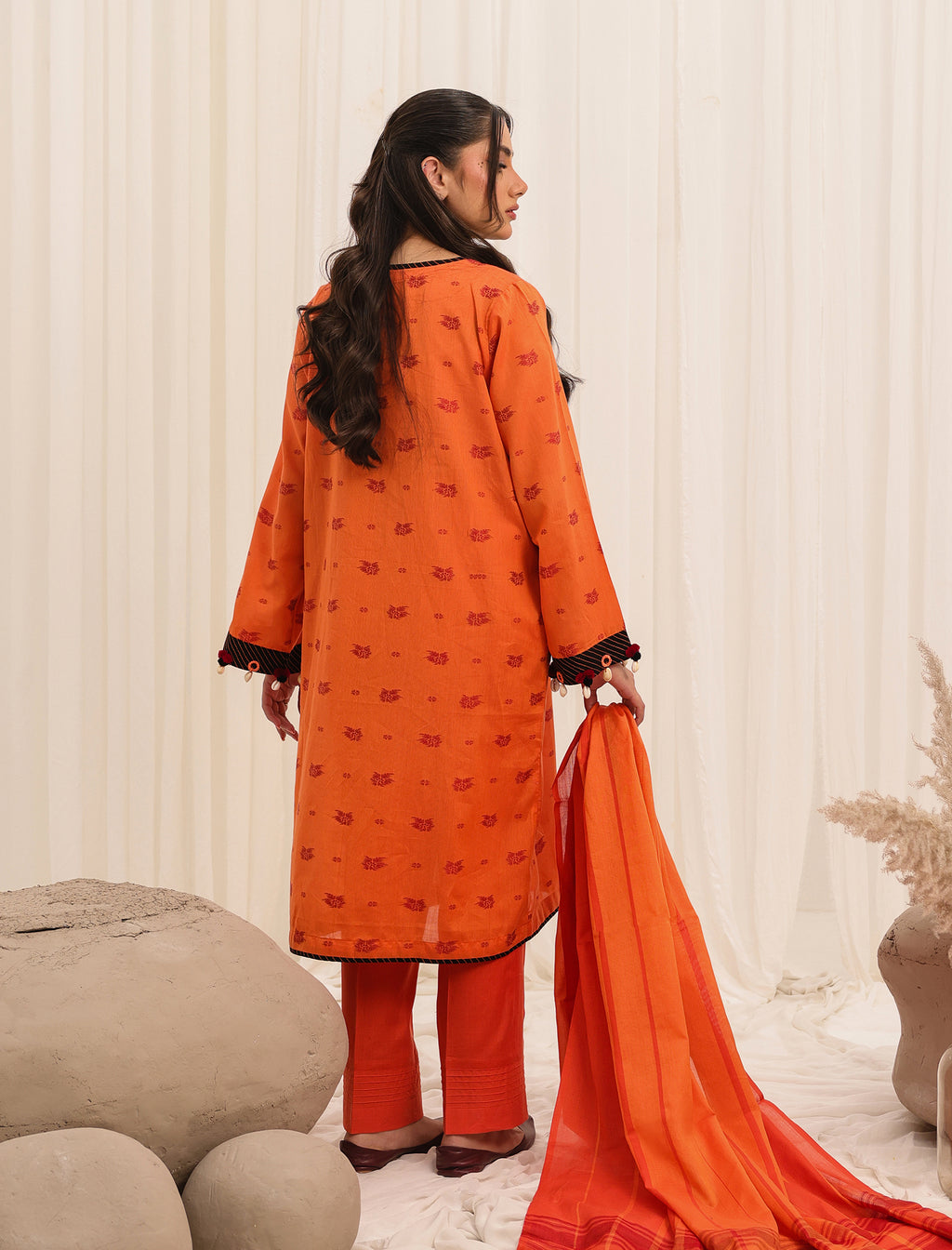 3 Pc Yarn Dyed Unstitched Suit