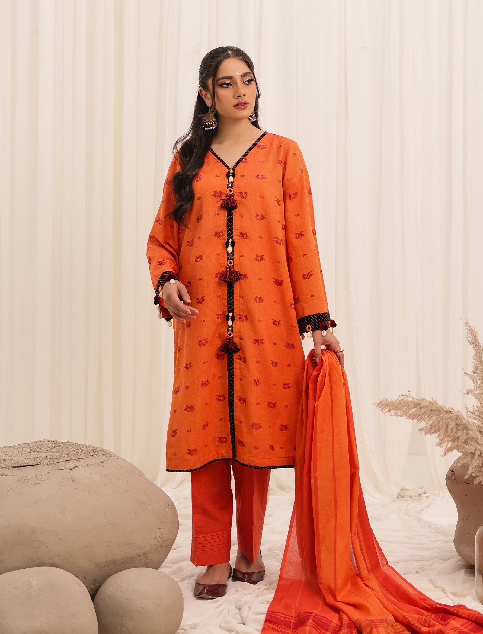 3 Pc Yarn Dyed Unstitched Suit